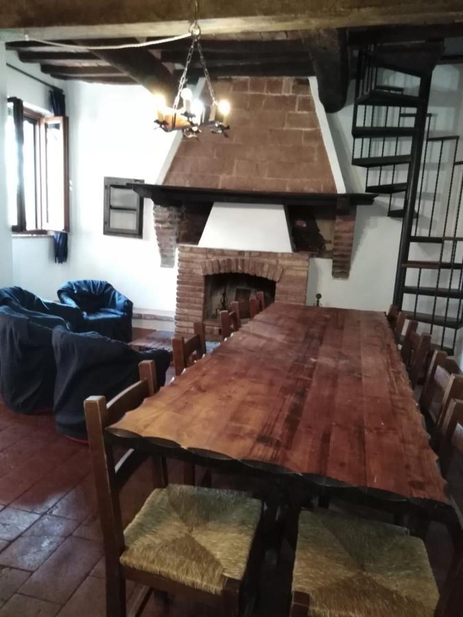 Agritur Villa Osvaldo Castiglione Del Lago Perugia Colazione Piscina Acqua Salata Eksteriør bilde