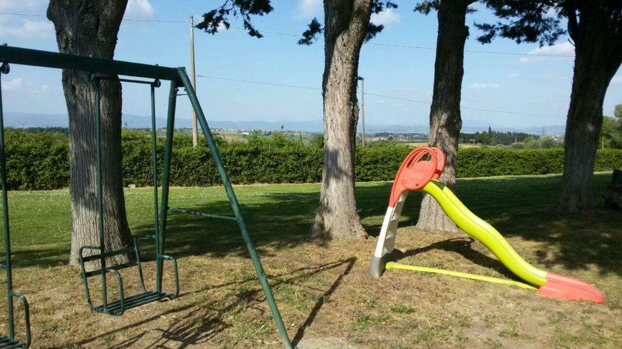 Agritur Villa Osvaldo Castiglione Del Lago Perugia Colazione Piscina Acqua Salata Eksteriør bilde