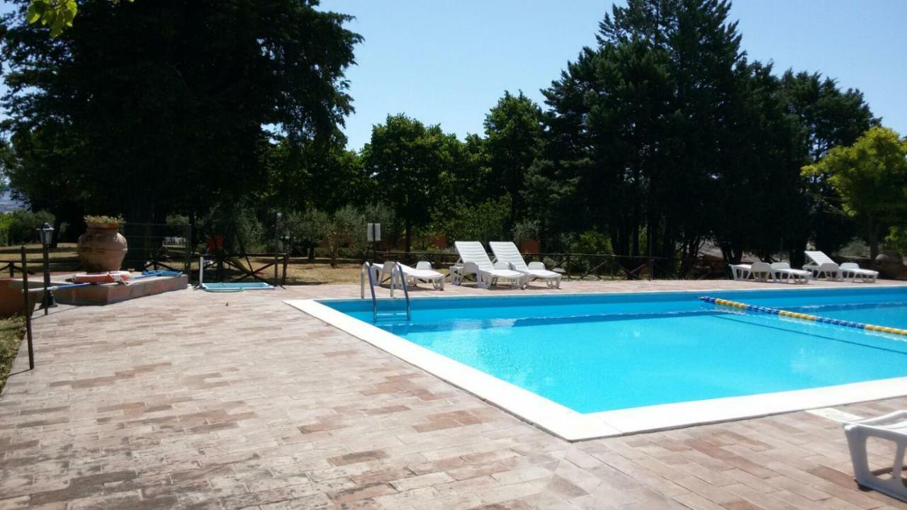 Agritur Villa Osvaldo Castiglione Del Lago Perugia Colazione Piscina Acqua Salata Eksteriør bilde